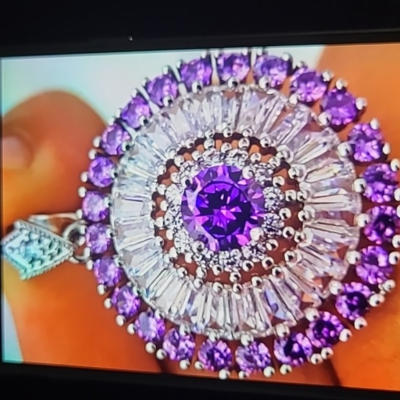 Pendant #122 - Picture 2 of 6